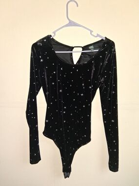 wild fable Black Velvet Celestial Moon Star Scoop Neck Back Out Bodysuit